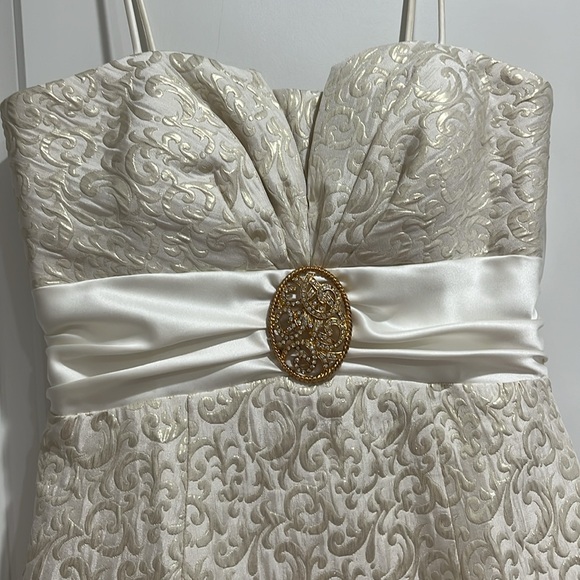 Betsy & Adam Cream Dress with Gold Accent - Picture 2 of 12